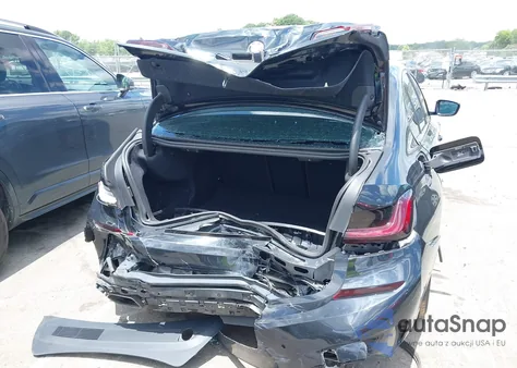 2020 BMW 3 Series M340I z USA, uszkodzony, nr VIN WBA5U7C06LFH27191